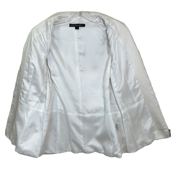 Lafayette 148 - Women’s Belted Blazer Jacket, 3/4 Sleeve, Zip-Up - White, Size 2 - Picture 16 of 17